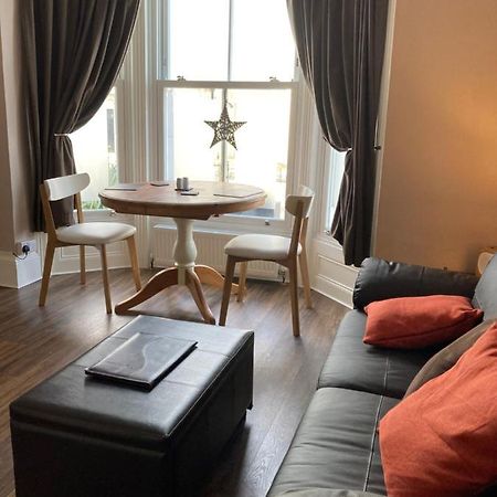 Apartments 41 Гастінгс Екстер'єр фото